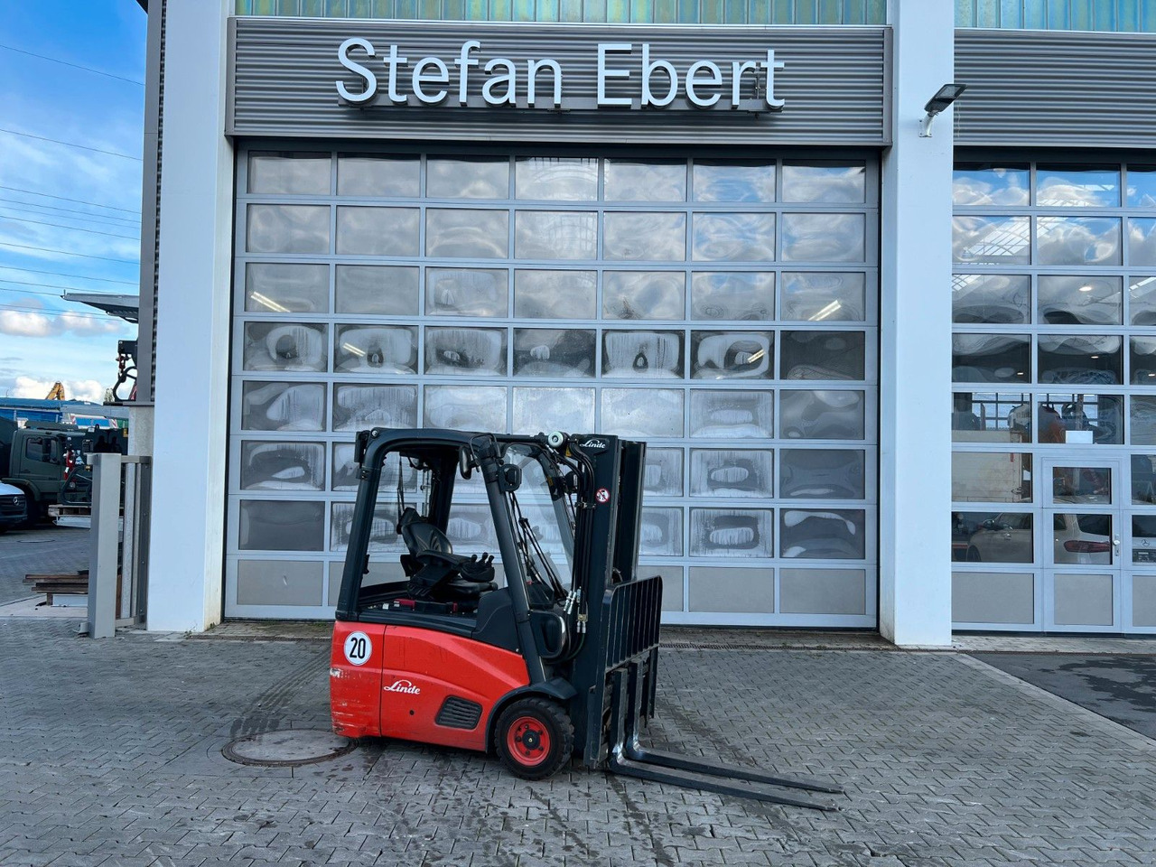 Linde E14 - 01 / Triplex: 4.10m! / SS / nur 986h! - 电动叉车:图1 Linde E14 - 01 / Triplex: 4.10m! / SS / nur 986h! - 电动叉车:图1