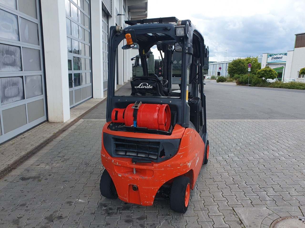 Linde H16 T-01 / 4,6m / nur: 3.260h / Gas / SS - 叉车:图4 Linde H16 T-01 / 4,6m / nur: 3.260h / Gas / SS - 叉车:图4
