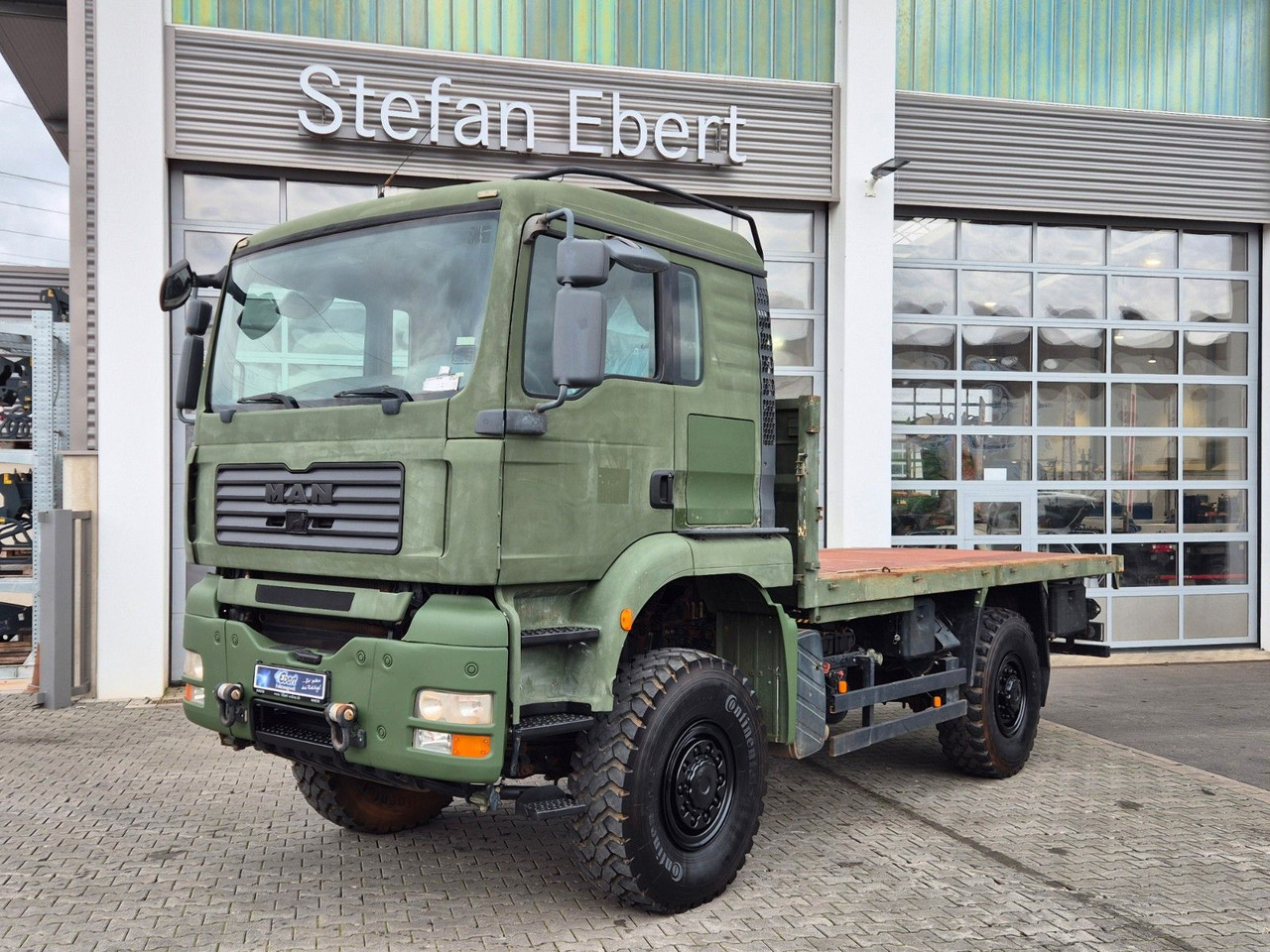 MAN TGA 18.360 4x4 BB Pritsche Single Bereifung - 栏板式/ 平板卡车:图1 MAN TGA 18.360 4x4 BB Pritsche Single Bereifung - 栏板式/ 平板卡车:图1