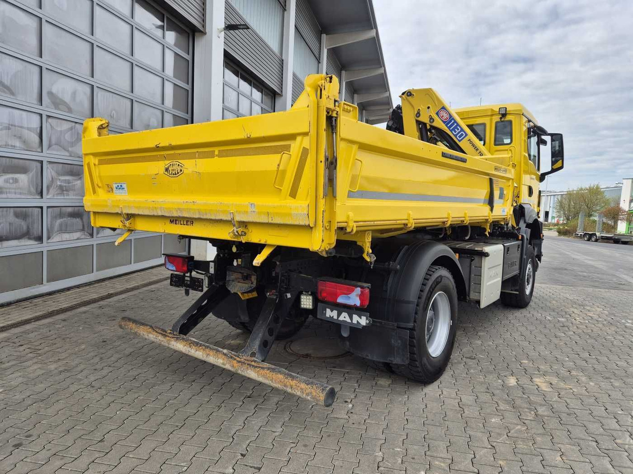 起重车 MAN TGS 18.430 4x4 BL Kran HMF 1130K-RCS Funk AHK：图8