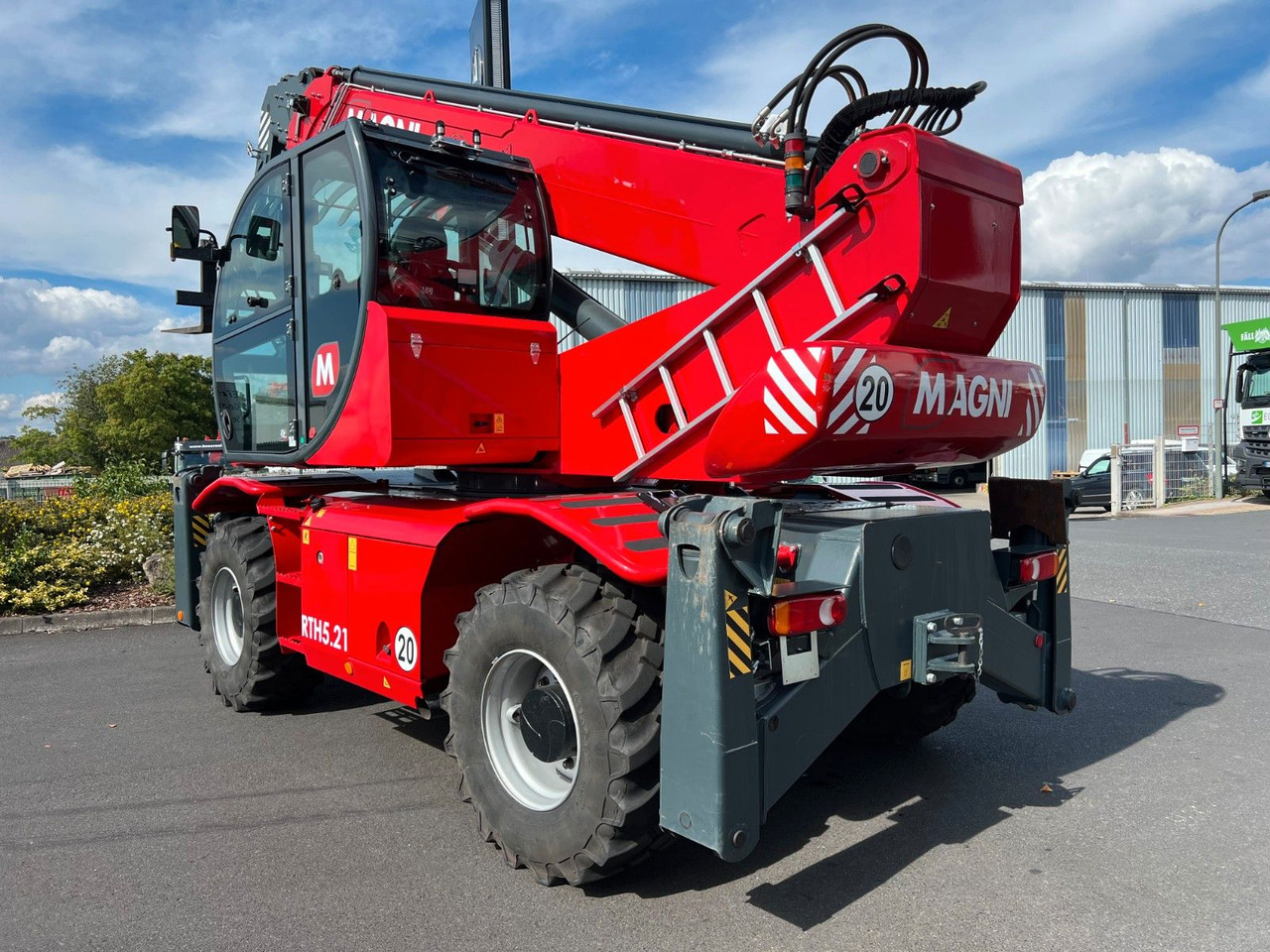 Magni RTH 5.21 Roto / Funk / Gabel / nur 419h - 伸缩臂叉装车:图3 Magni RTH 5.21 Roto / Funk / Gabel / nur 419h - 伸缩臂叉装车:图3