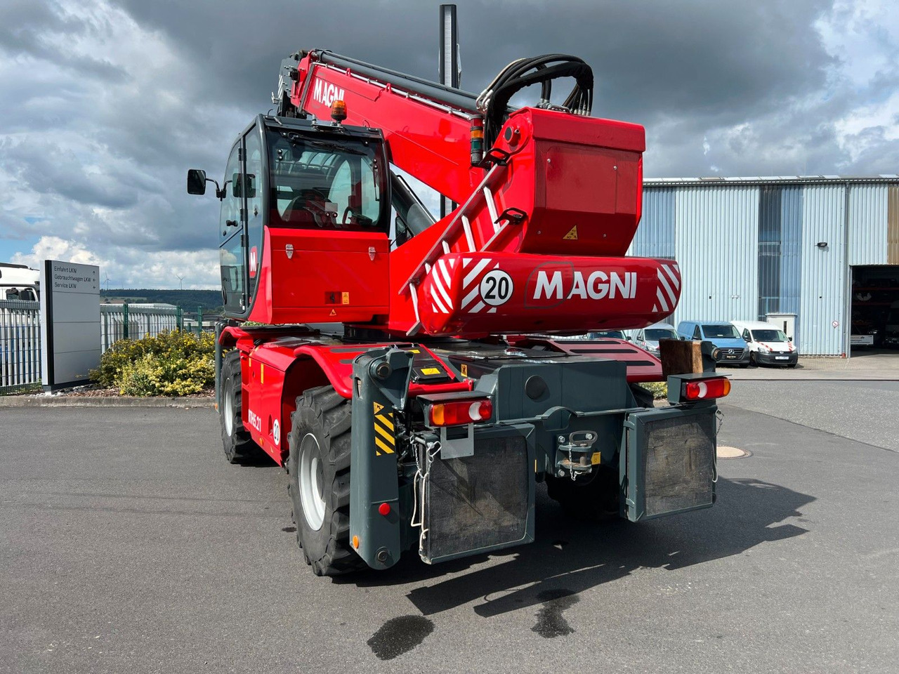 Magni RTH 5.21 Roto / Funk / Gabel / nur 462h - 伸缩臂叉装车:图4 Magni RTH 5.21 Roto / Funk / Gabel / nur 462h - 伸缩臂叉装车:图4