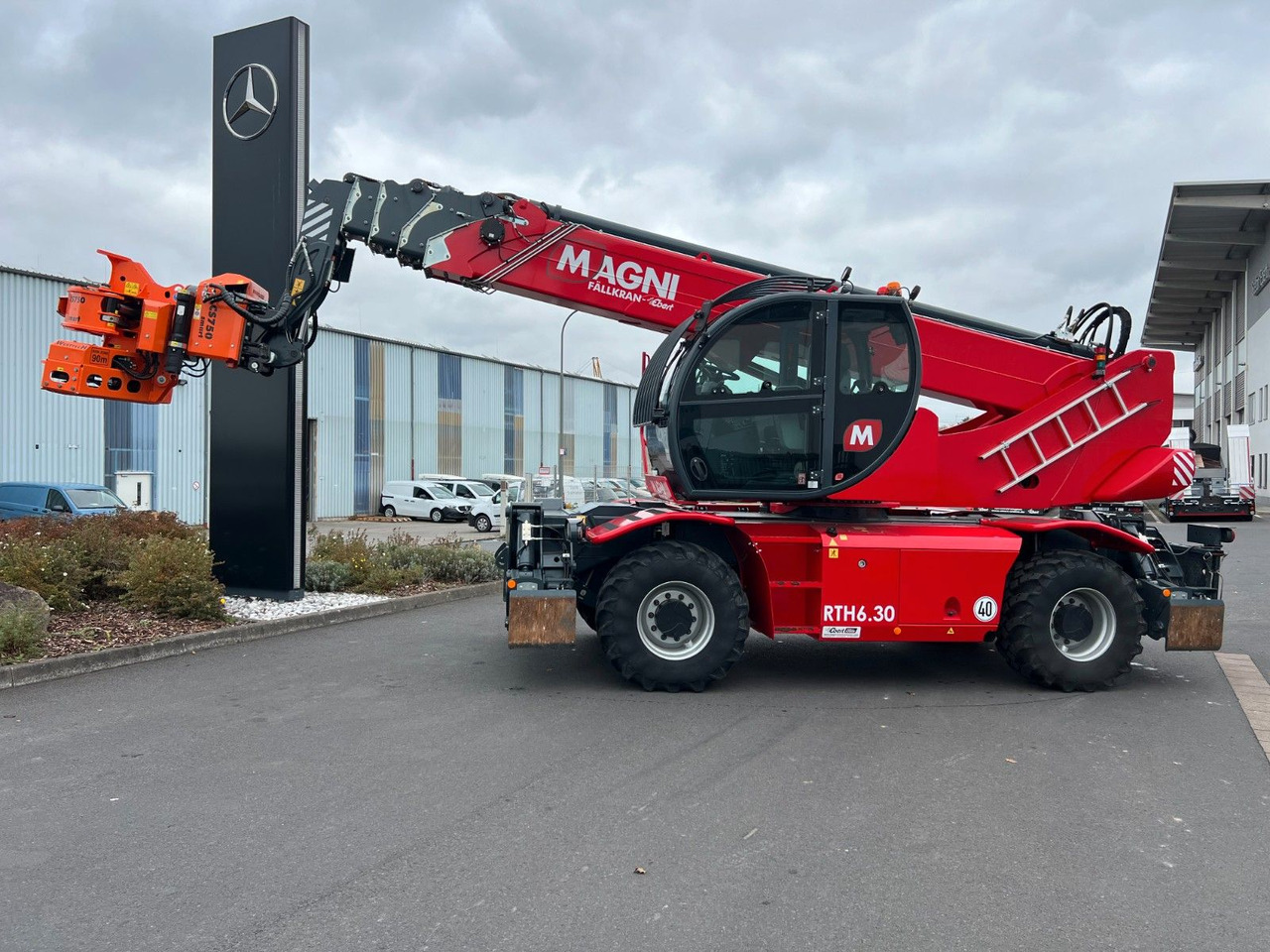 Magni RTH 6.30 SH / Fällkran / Westtech CS750 - 伸缩臂叉装车:图3 Magni RTH 6.30 SH / Fällkran / Westtech CS750 - 伸缩臂叉装车:图3