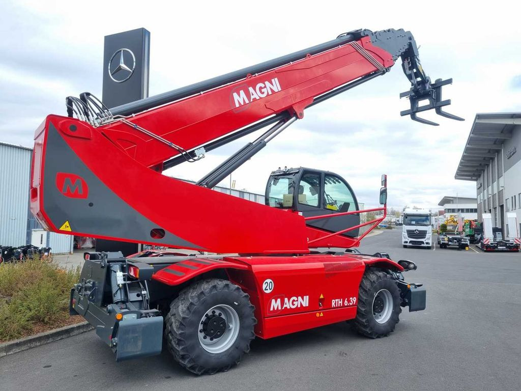 Magni RTH 6.39 SH Roto /Funk /Liebherr Drehkranz Magni RTH 6.39 SH Roto /Funk /Liebherr Drehkranz - 伸缩臂叉装车:图5 Magni RTH 6.39 SH Roto /Funk /Liebherr Drehkranz Magni RTH 6.39 SH Roto /Funk /Liebherr Drehkranz - 伸缩臂叉装车:图5