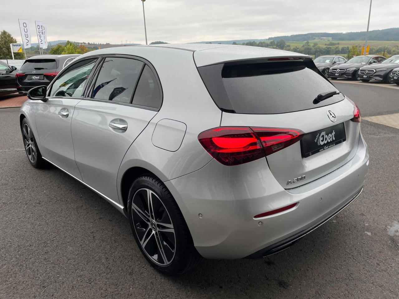 Mercedes-Benz A 200 Progressive Ambiente+R-Kamera+ - 轿车:图3 Mercedes-Benz A 200 Progressive Ambiente+R-Kamera+ - 轿车:图3