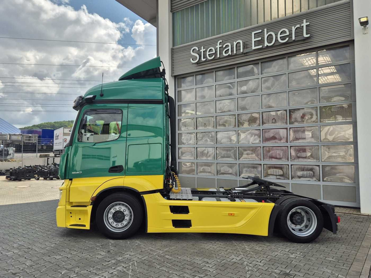 Mercedes-Benz Actros 1840 LSnRL Retarder Hubsattelplatte Xenon - 牵引车:图5 Mercedes-Benz Actros 1840 LSnRL Retarder Hubsattelplatte Xenon - 牵引车:图5