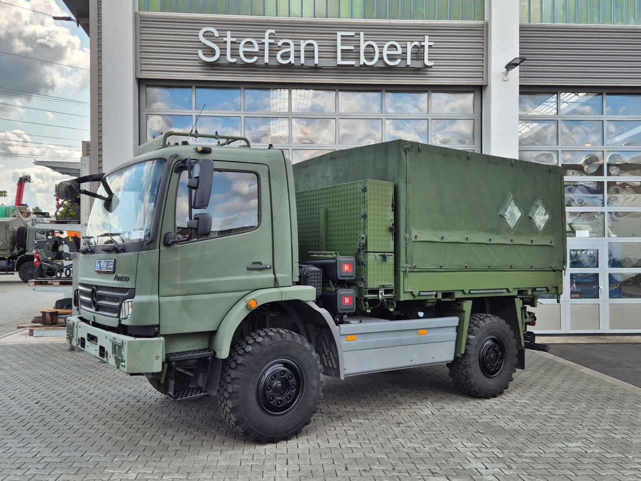 Mercedes-Benz Atego 1018 A 4x4 Singlebereifung 7 Stück vorh. - 侧帘卡车:图4 Mercedes-Benz Atego 1018 A 4x4 Singlebereifung 7 Stück vorh. - 侧帘卡车:图4