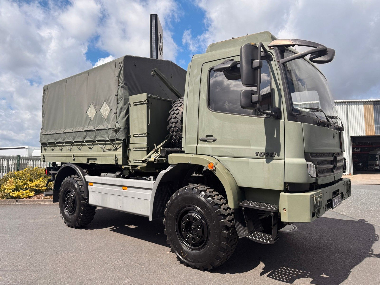 Mercedes-Benz Atego 1018 A 4x4 Singlebereifung 7 Stück vorh. - 栏板式/ 平板卡车:图3 Mercedes-Benz Atego 1018 A 4x4 Singlebereifung 7 Stück vorh. - 栏板式/ 平板卡车:图3