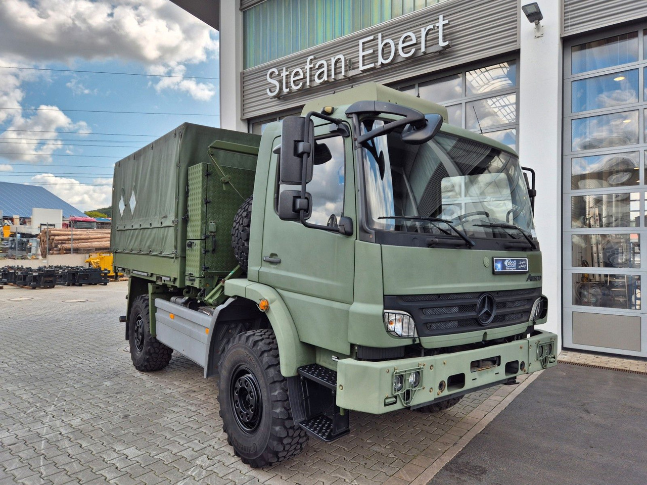 Mercedes-Benz Atego 1018 A 4x4 Singlebereifung 7 Stück vorh. - 侧帘卡车:图3 Mercedes-Benz Atego 1018 A 4x4 Singlebereifung 7 Stück vorh. - 侧帘卡车:图3