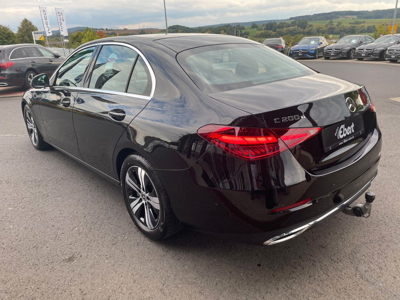 Mercedes-Benz C 200 d AVANTGARDE LED+AHK+R-Kamera+MBUX+ - 轿车:图3 Mercedes-Benz C 200 d AVANTGARDE LED+AHK+R-Kamera+MBUX+ - 轿车:图3