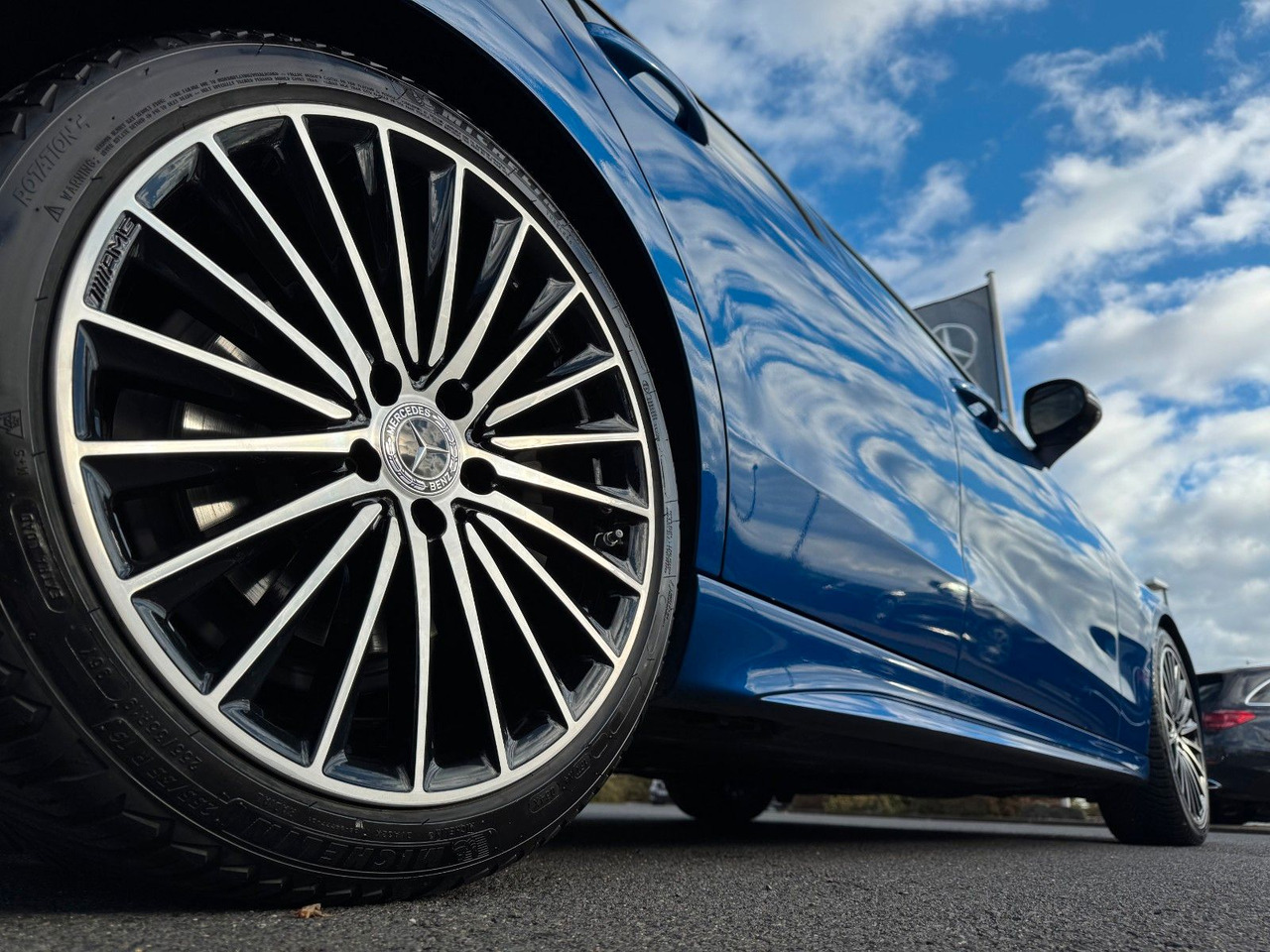 Mercedes-Benz C 300d AMG+Burmester+Distr+Digital+360+ - 轿车:图5 Mercedes-Benz C 300d AMG+Burmester+Distr+Digital+360+ - 轿车:图5