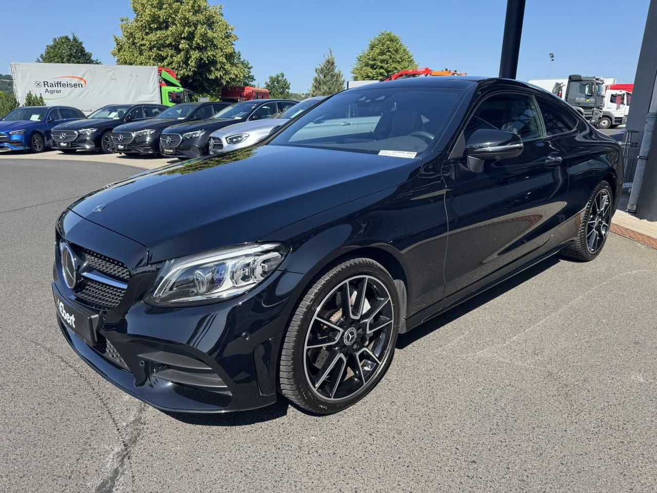 Mercedes-Benz C 400 4M AMG Coupe Pano+Burm+Distr+Memory+360 - 汽车:图2 Mercedes-Benz C 400 4M AMG Coupe Pano+Burm+Distr+Memory+360 - 汽车:图2