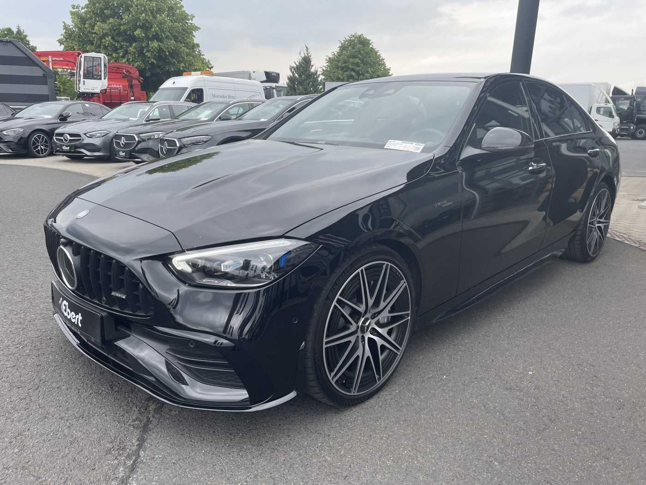 Mercedes-Benz C 43 AMG Digital+Burm+Distr+360+HUD+AHK+ Carbon - 轿车:图2 Mercedes-Benz C 43 AMG Digital+Burm+Distr+360+HUD+AHK+ Carbon - 轿车:图2