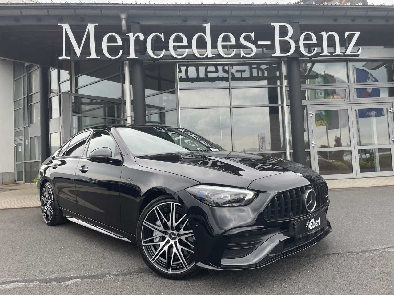 Mercedes-Benz C 43 AMG Digital+Burm+Distr+360+HUD+AHK+ Carbon - 轿车:图1 Mercedes-Benz C 43 AMG Digital+Burm+Distr+360+HUD+AHK+ Carbon - 轿车:图1