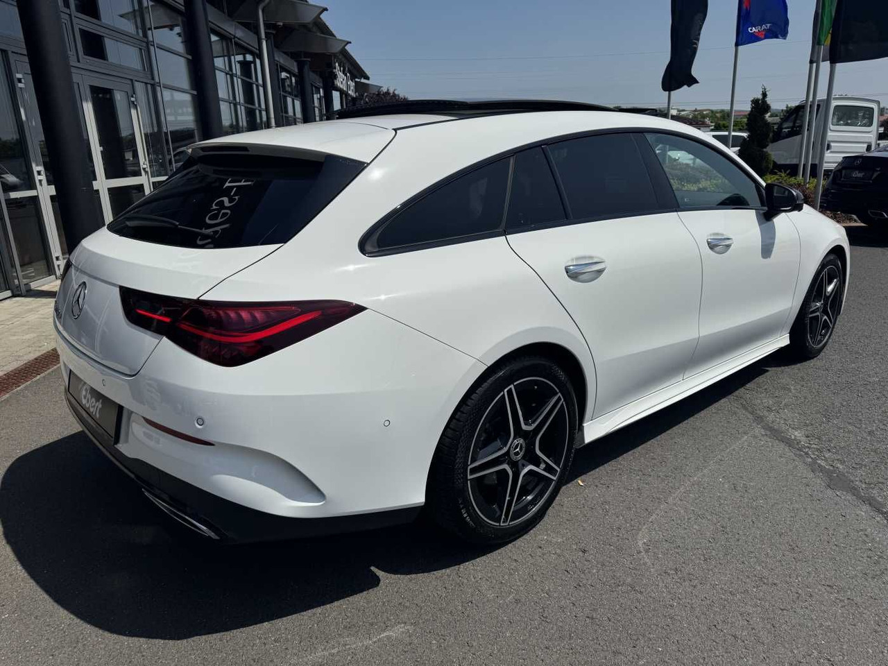 Mercedes-Benz CLA 220d Shooting Brake AMG+Pano+Distr+AHK+uvm. - 汽车:图4 Mercedes-Benz CLA 220d Shooting Brake AMG+Pano+Distr+AHK+uvm. - 汽车:图4