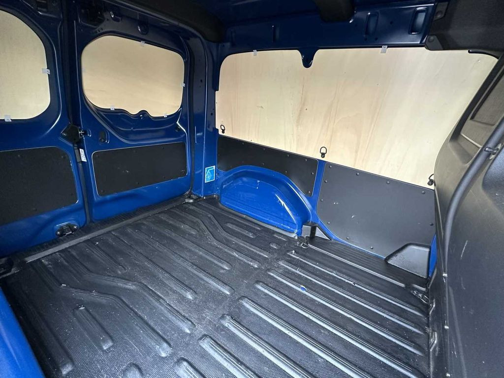 Mercedes-Benz Citan 108 CDI Klima  租赁 Mercedes-Benz Citan 108 CDI Klima:图7 Mercedes-Benz Citan 108 CDI Klima  租赁 Mercedes-Benz Citan 108 CDI Klima:图7