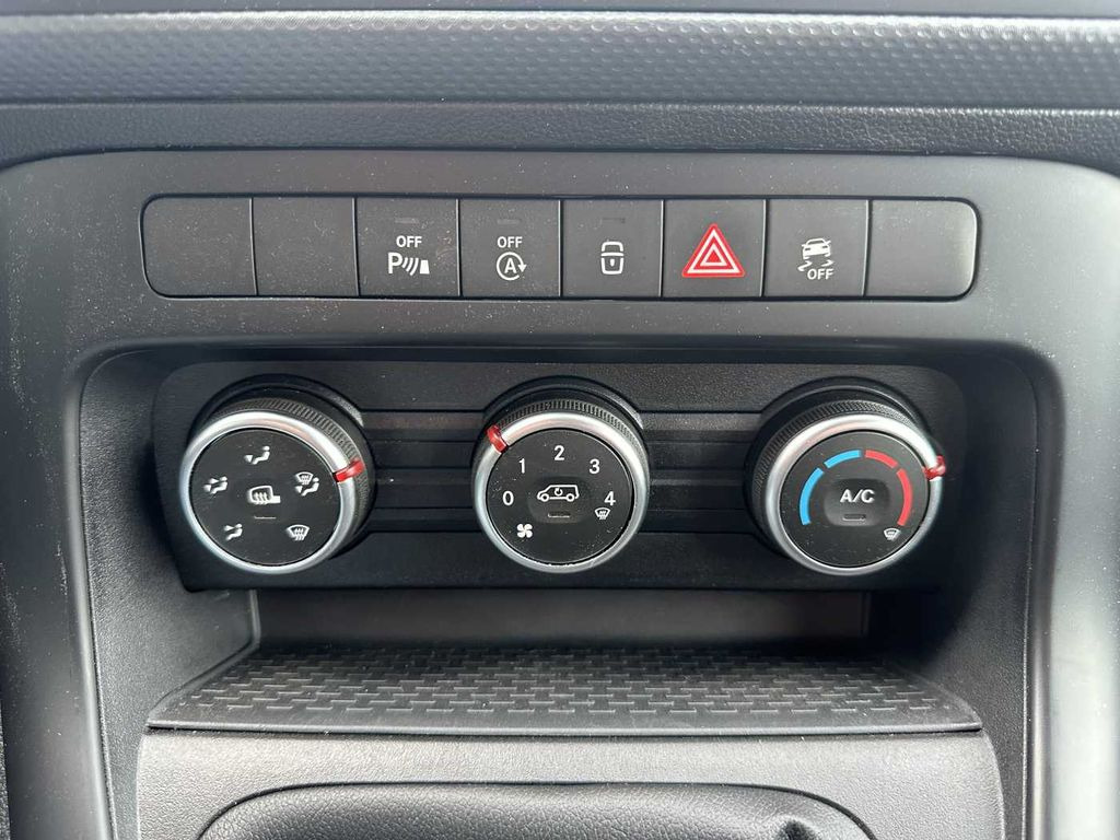 Mercedes-Benz Citan 108 CDI Klima  租赁 Mercedes-Benz Citan 108 CDI Klima:图14 Mercedes-Benz Citan 108 CDI Klima  租赁 Mercedes-Benz Citan 108 CDI Klima:图14