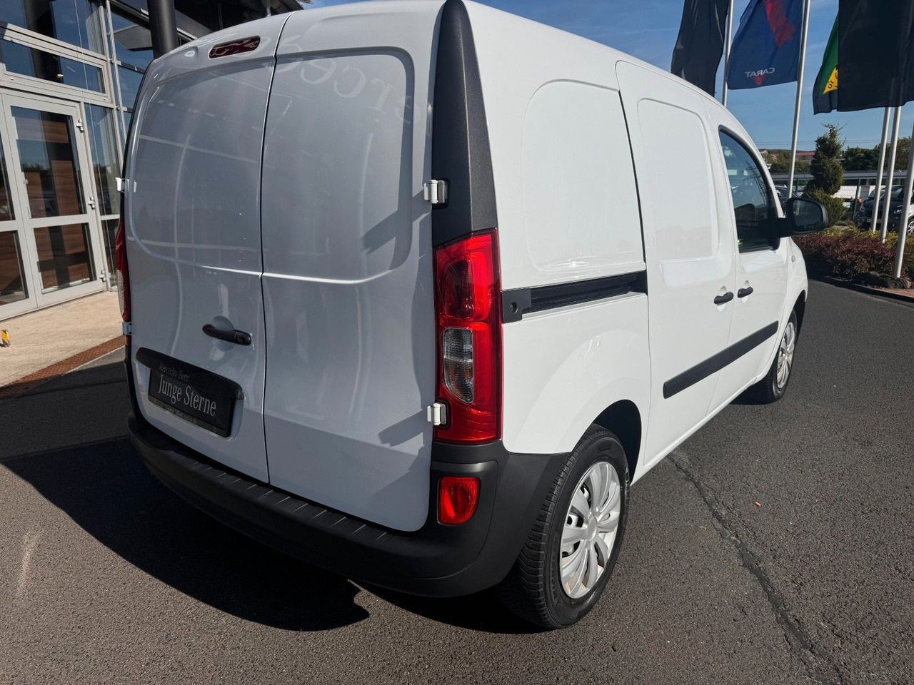 Mercedes-Benz Citan 108 CDI Regal Klima - 紧凑型面包车:图4 Mercedes-Benz Citan 108 CDI Regal Klima - 紧凑型面包车:图4