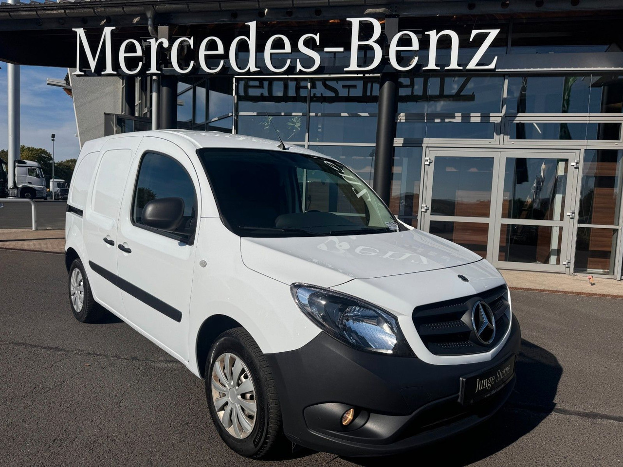 Mercedes-Benz Citan 108 CDI Regal Klima - 紧凑型面包车:图1 Mercedes-Benz Citan 108 CDI Regal Klima - 紧凑型面包车:图1