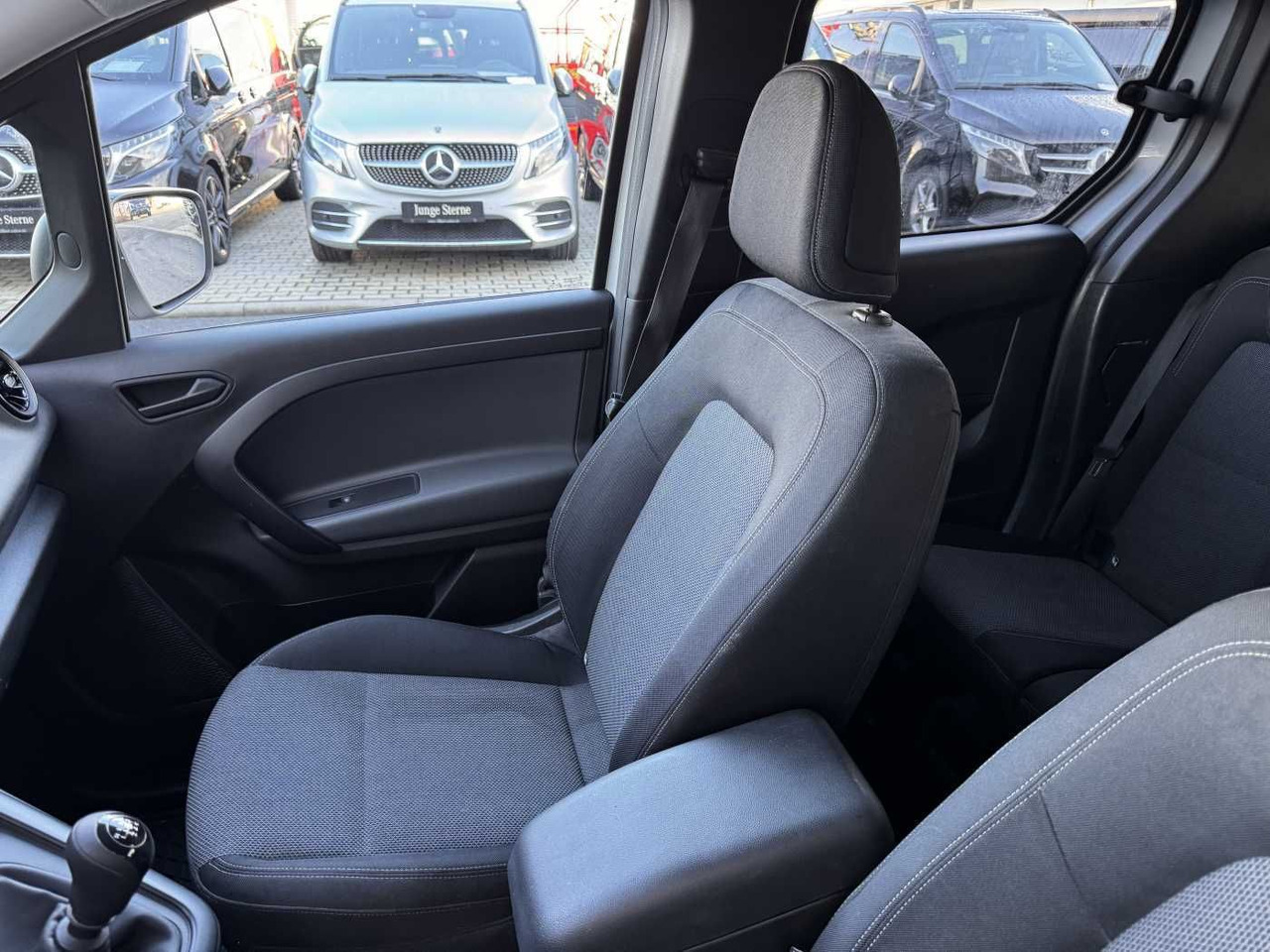 Mercedes-Benz Citan 110 CDI Tourer Klima AHK Kamera MBUX Tempo 租赁 Mercedes-Benz Citan 110 CDI Tourer Klima AHK Kamera MBUX Tempo：图10