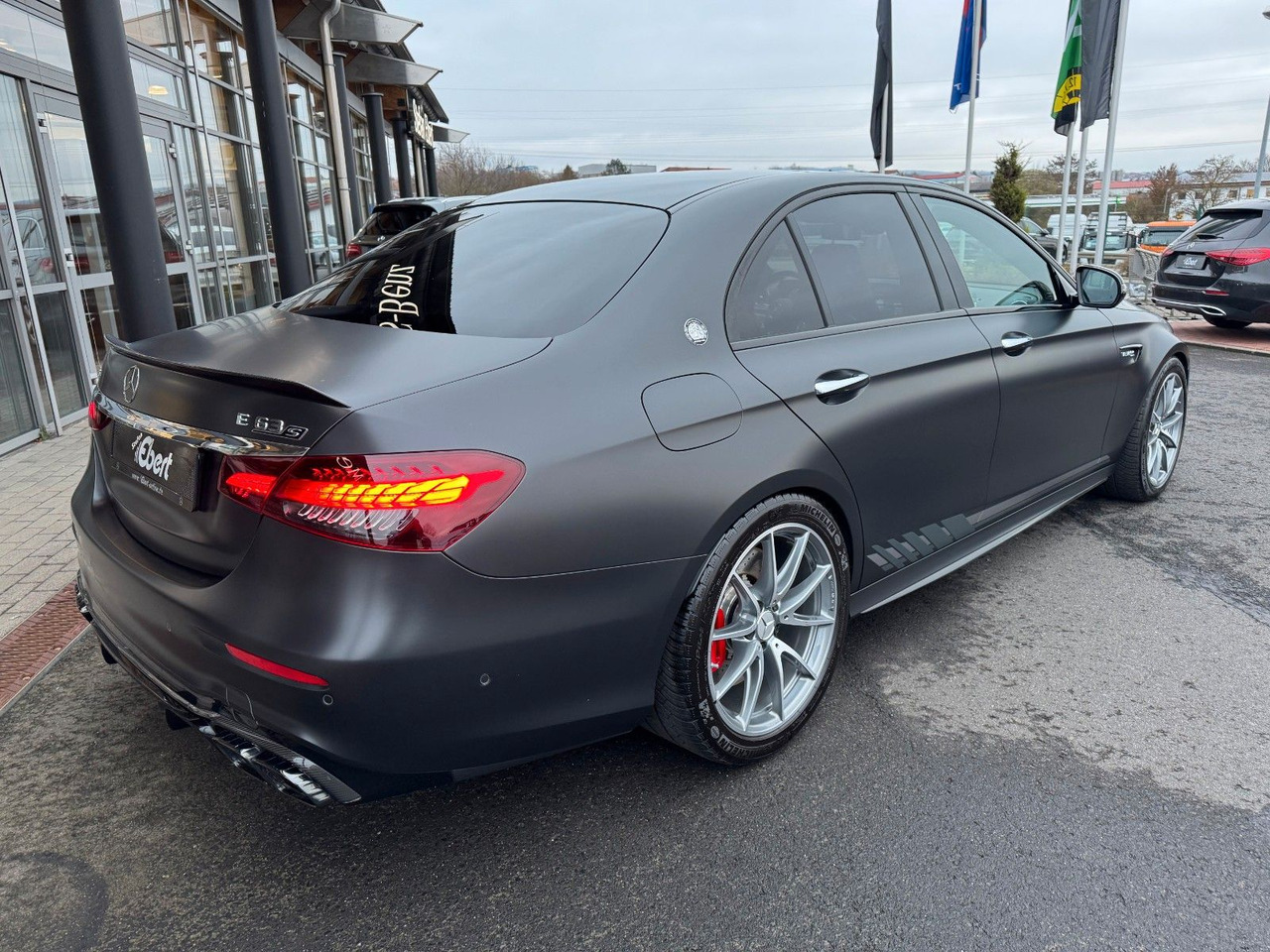 Mercedes-Benz E 63 AMG S FinalEd+Pano+Burm+STH+Memory+HUD - 轿车:图5 Mercedes-Benz E 63 AMG S FinalEd+Pano+Burm+STH+Memory+HUD - 轿车:图5