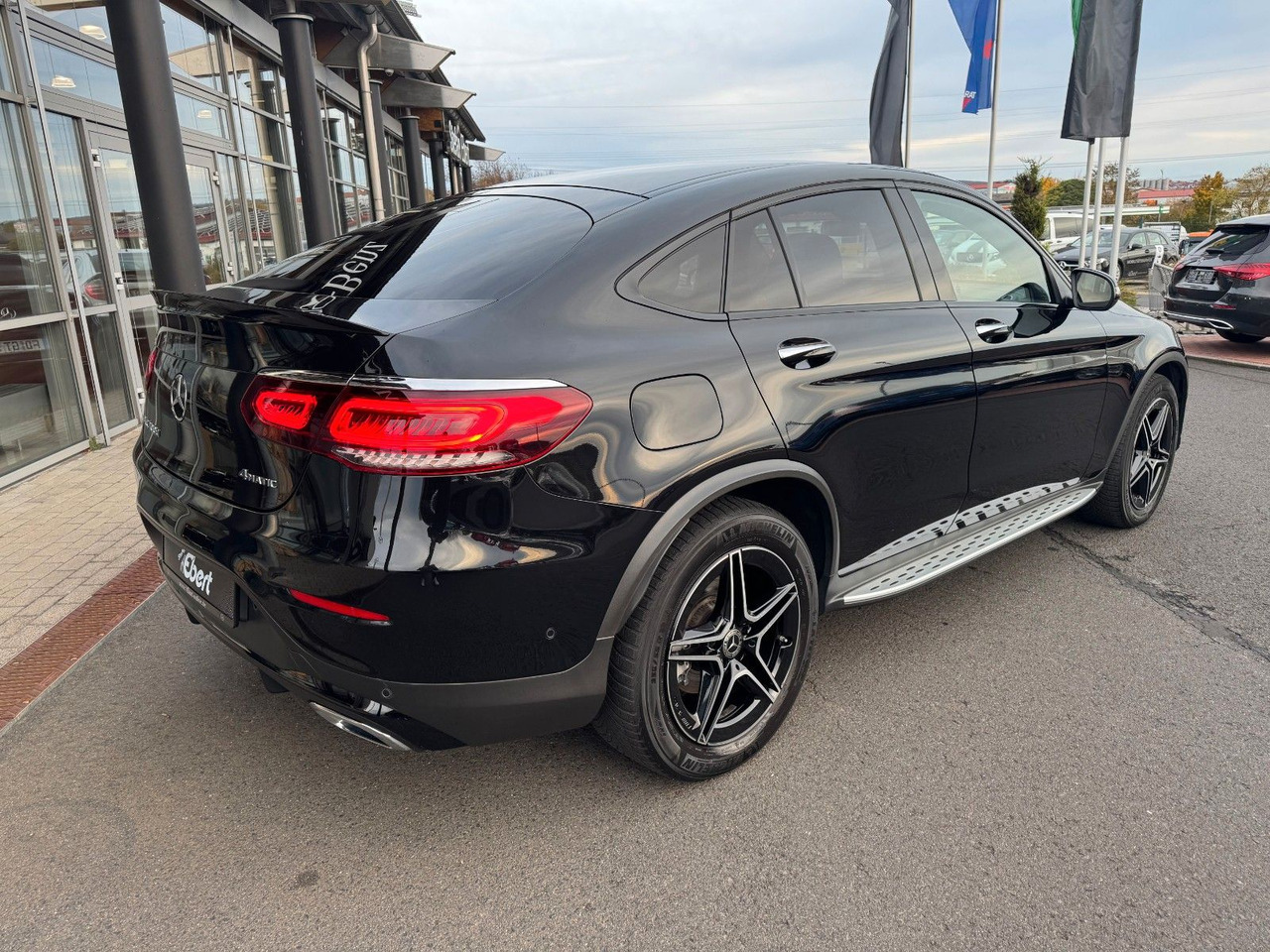 Mercedes-Benz GLC 400d 4M Coupe+AMG+Massage+AHK+Memory - 轿跑车:图4 Mercedes-Benz GLC 400d 4M Coupe+AMG+Massage+AHK+Memory - 轿跑车:图4