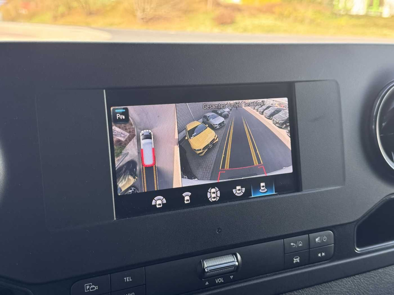 无侧窗厢式货车 Mercedes-Benz Sprinter 315 CDI 4325 Klima 360 Schwing MBUX SHZ：图12