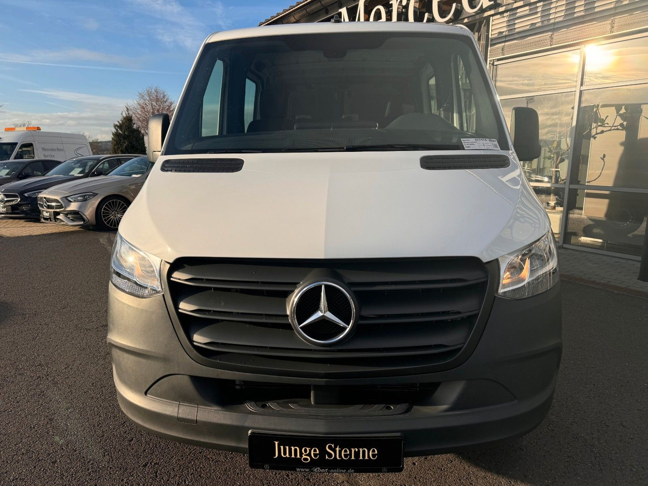 Mercedes-Benz Sprinter 315 CDI Kompakt Flachdach Mixto/DoKa - 小型客车, 康比货车:图2 Mercedes-Benz Sprinter 315 CDI Kompakt Flachdach Mixto/DoKa - 小型客车, 康比货车:图2