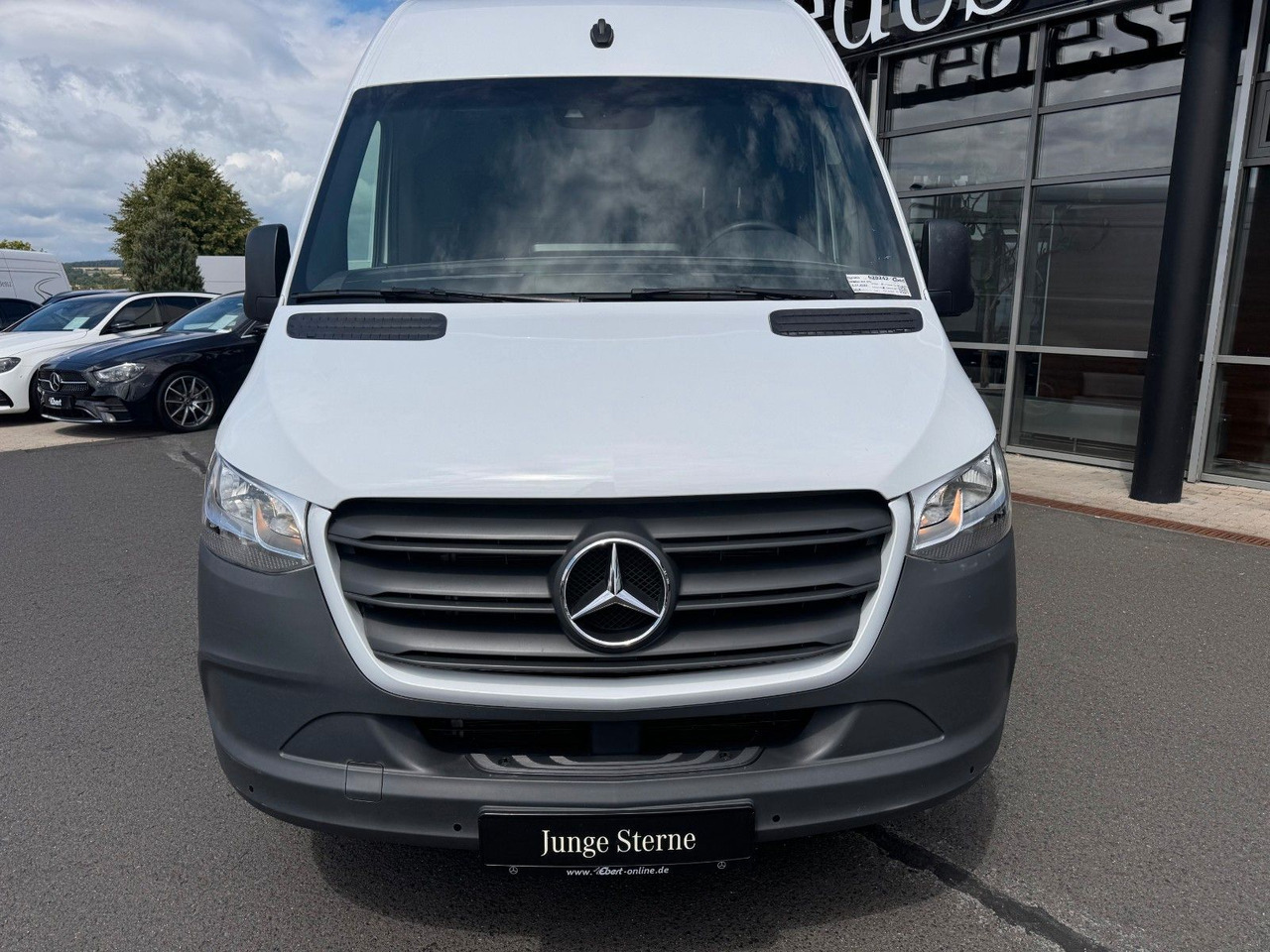 Mercedes-Benz Sprinter 317 CDI 4325 9G Klima Kamera Schwing - 无侧窗厢式货车:图2 Mercedes-Benz Sprinter 317 CDI 4325 9G Klima Kamera Schwing - 无侧窗厢式货车:图2
