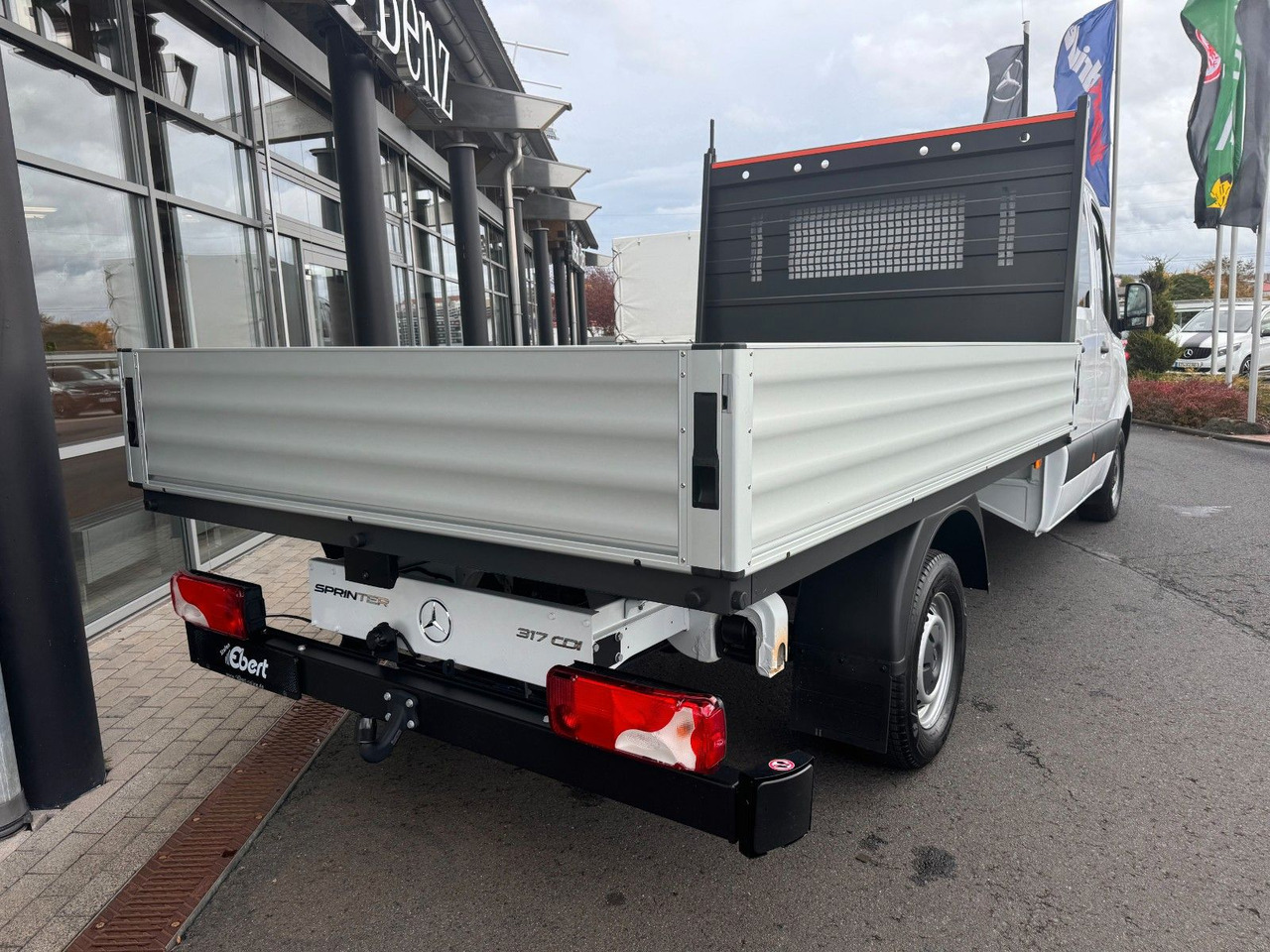 Mercedes-Benz Sprinter 317 CDI DoKa 4325 Klima AHK3,5 Kamera - 平板货车, 康比货车:图4 Mercedes-Benz Sprinter 317 CDI DoKa 4325 Klima AHK3,5 Kamera - 平板货车, 康比货车:图4