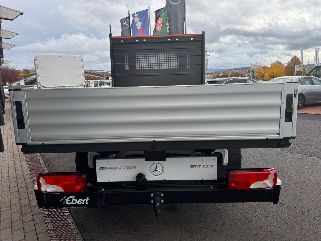 Mercedes-Benz Sprinter 317 CDI DoKa 4325 Klima AHK3,5 Kamera - 平板货车, 康比货车:图5 Mercedes-Benz Sprinter 317 CDI DoKa 4325 Klima AHK3,5 Kamera - 平板货车, 康比货车:图5