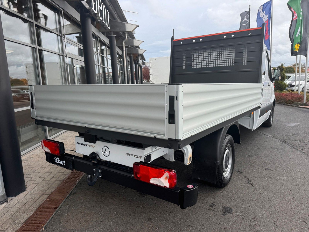 Mercedes-Benz Sprinter 317 CDI DoKa 4325 Klima AHK3,5 Kamera - 侧帘货车, 康比货车:图4 Mercedes-Benz Sprinter 317 CDI DoKa 4325 Klima AHK3,5 Kamera - 侧帘货车, 康比货车:图4