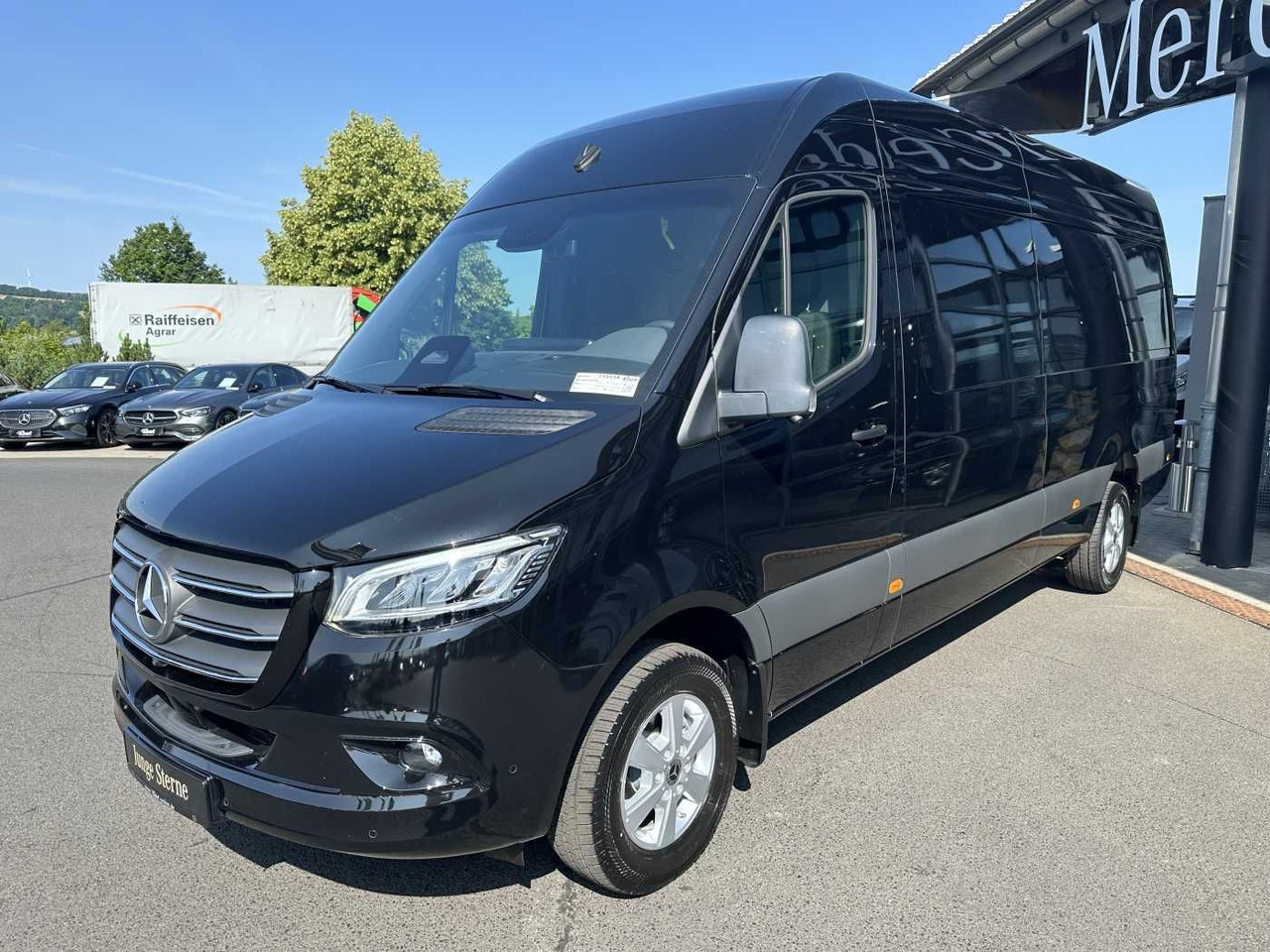 Mercedes-Benz Sprinter 319 CDI 4325 AHK DISTRONIC 360 Klima - 无侧窗厢式货车:图3 Mercedes-Benz Sprinter 319 CDI 4325 AHK DISTRONIC 360 Klima - 无侧窗厢式货车:图3