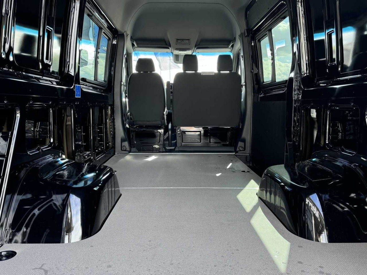 无侧窗厢式货车 Mercedes-Benz Sprinter 517 CDI 3665 Klima Kamera AHK Warmluft：图7