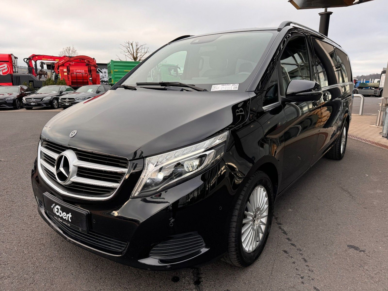 Mercedes-Benz V 250 d AVA Extralang AHK2,5to Kamera LED - 小型客车:图3 Mercedes-Benz V 250 d AVA Extralang AHK2,5to Kamera LED - 小型客车:图3