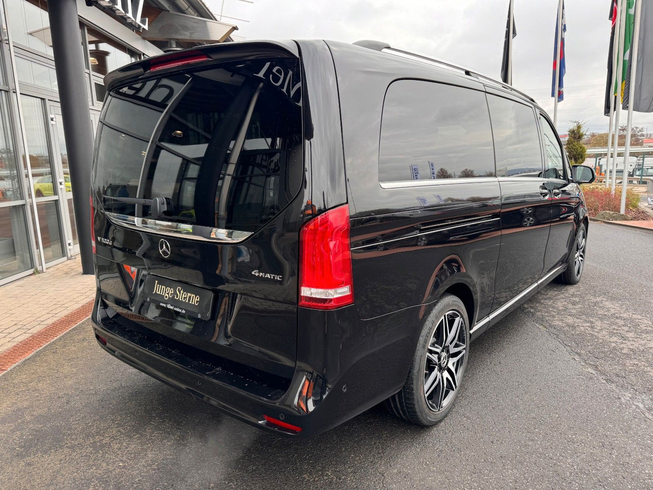 Mercedes-Benz V 300 4MATIC AVA ED AMG Extral AIRMATIC Stdh AHK - 旅行车:图5 Mercedes-Benz V 300 4MATIC AVA ED AMG Extral AIRMATIC Stdh AHK - 旅行车:图5