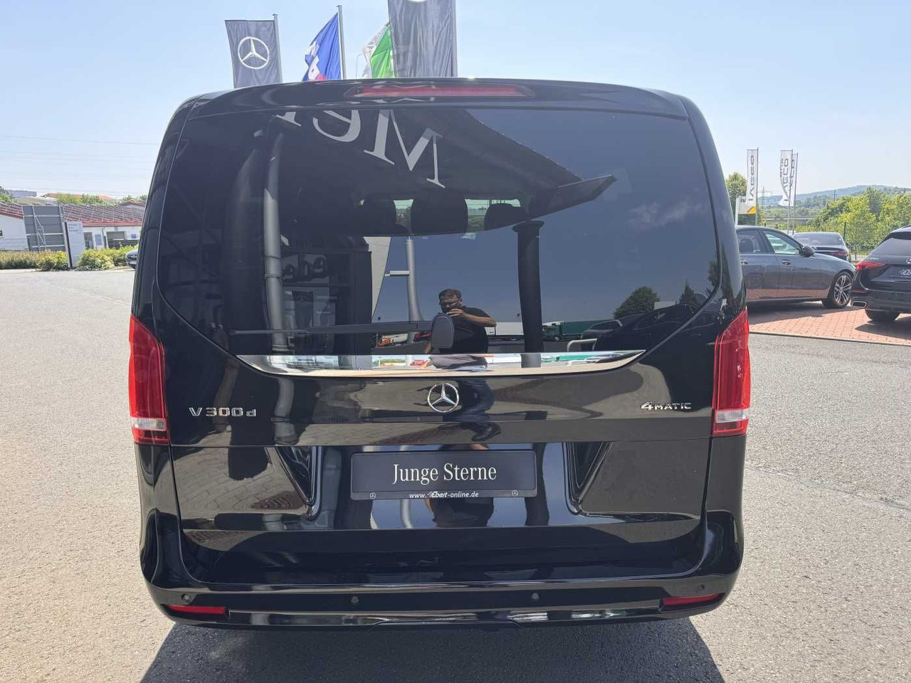 Mercedes-Benz V 300 d 4MATIC AVA 3430 AHK2,5 DISTRONIC 360 - 汽车:图5 Mercedes-Benz V 300 d 4MATIC AVA 3430 AHK2,5 DISTRONIC 360 - 汽车:图5
