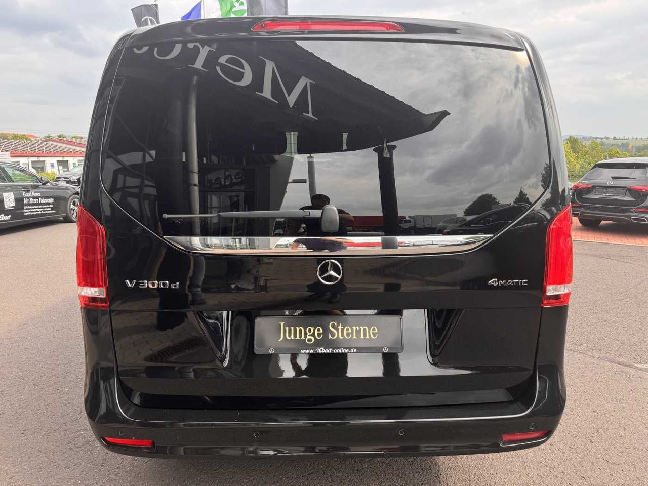 Mercedes-Benz V 300 d 4MATIC AVA 3430 AHK2,5 DISTRONIC 360 - 汽车:图5 Mercedes-Benz V 300 d 4MATIC AVA 3430 AHK2,5 DISTRONIC 360 - 汽车:图5