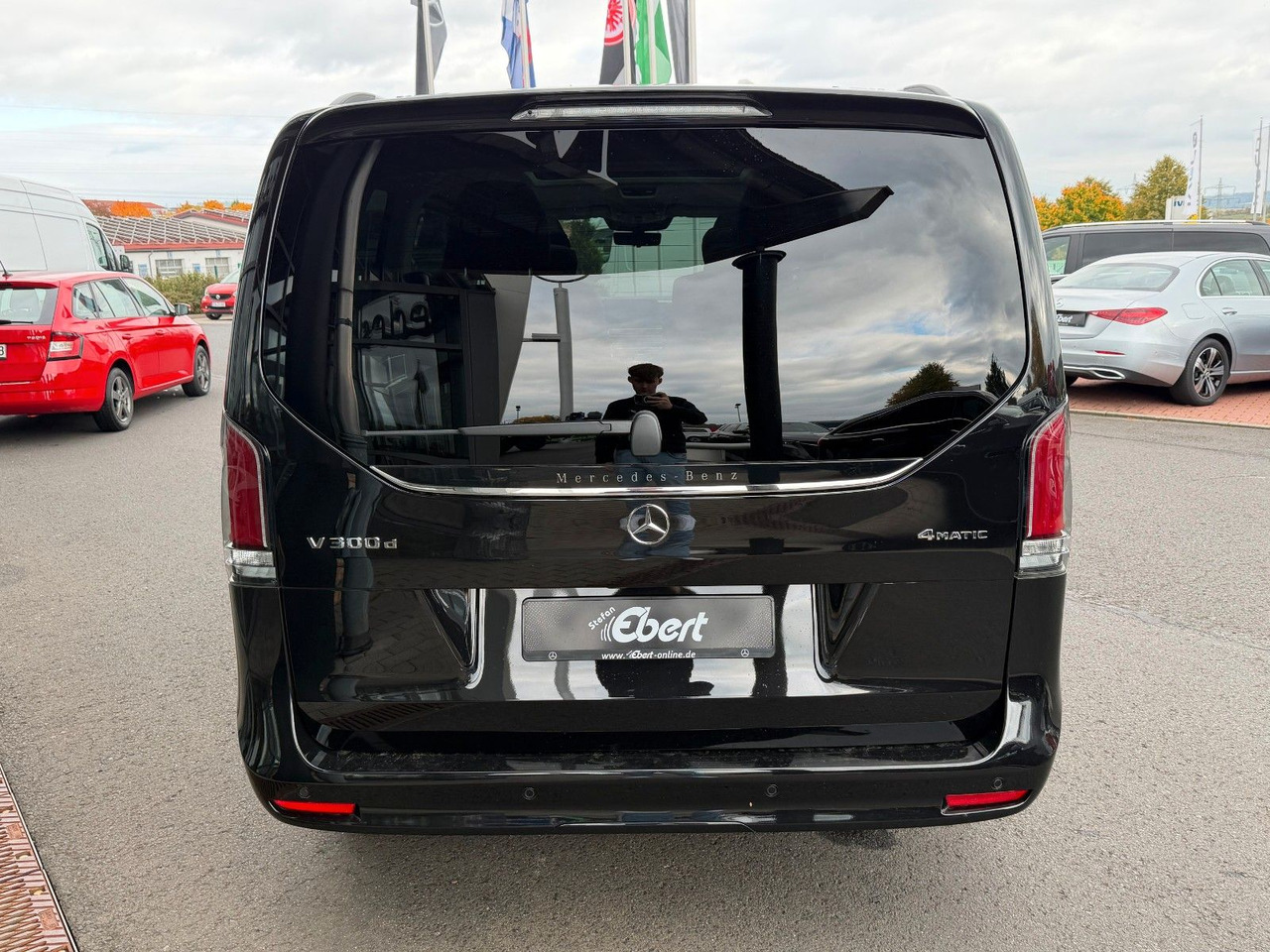 Mercedes-Benz V 300 d 4MATIC EXCLUSIVE Luxus-Sitze AHK2,5to - 旅行车:图5 Mercedes-Benz V 300 d 4MATIC EXCLUSIVE Luxus-Sitze AHK2,5to - 旅行车:图5