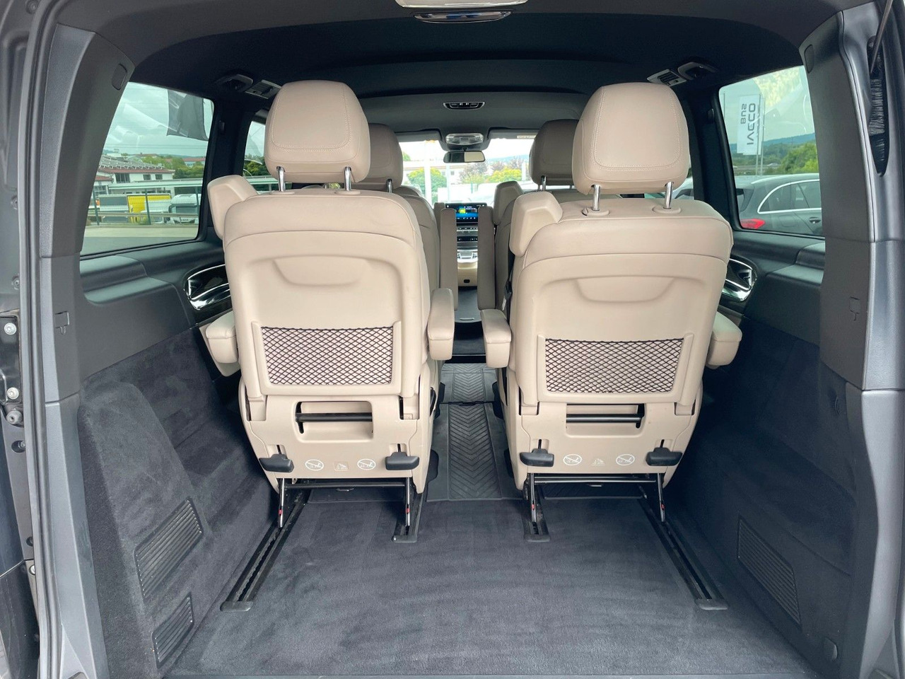 Mercedes-Benz V 300 d AVA ED 4MATIC Sitzklima Burmester 6Sitze - 旅行车:图5 Mercedes-Benz V 300 d AVA ED 4MATIC Sitzklima Burmester 6Sitze - 旅行车:图5