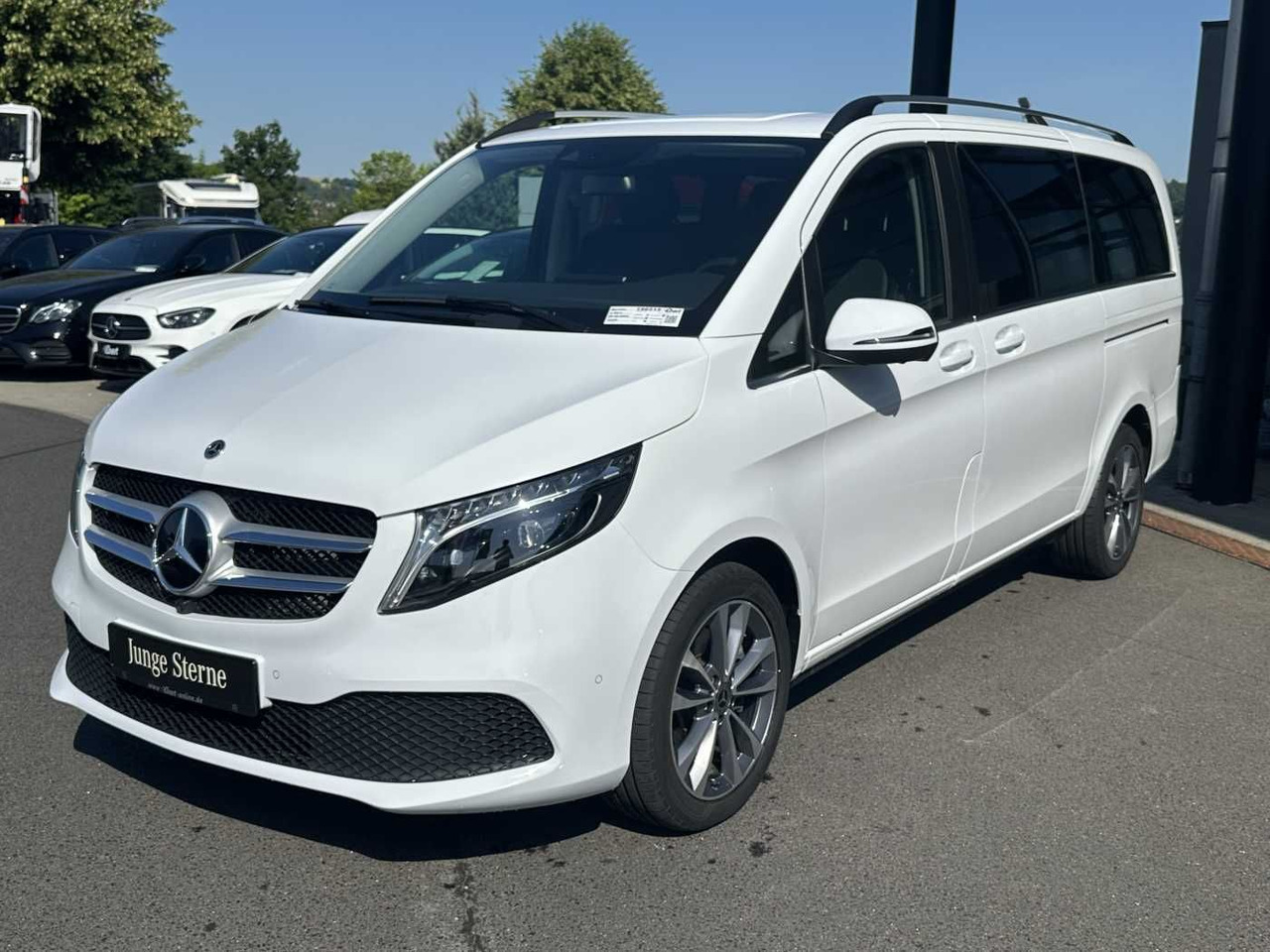 Mercedes-Benz V 300 d AVA ED 6Sitze Burmester 360Kamera el Tür - 汽车:图3 Mercedes-Benz V 300 d AVA ED 6Sitze Burmester 360Kamera el Tür - 汽车:图3