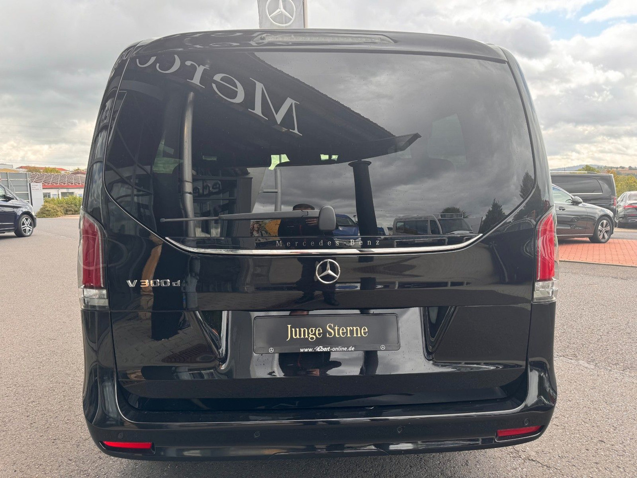 Mercedes-Benz V 300 d AVANTGARDE Extralang 360Kamera Standheiz - 旅行车:图5 Mercedes-Benz V 300 d AVANTGARDE Extralang 360Kamera Standheiz - 旅行车:图5