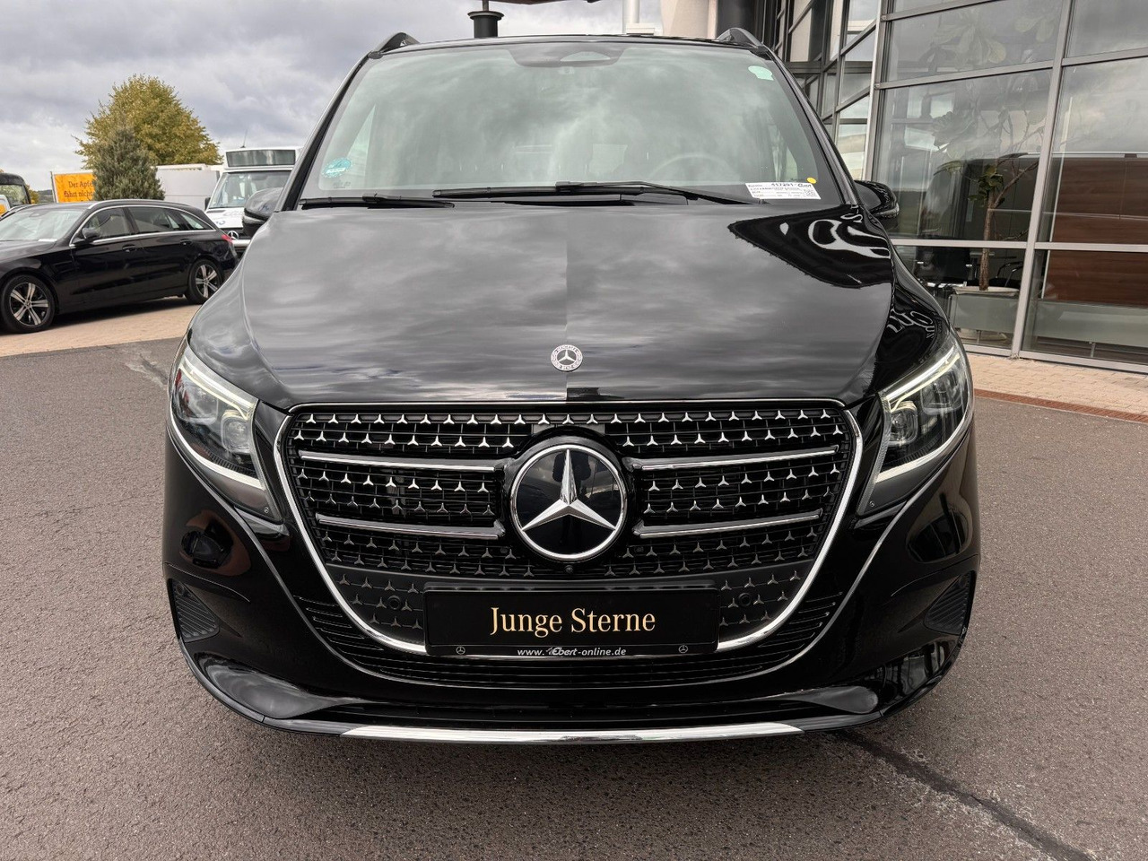Mercedes-Benz V 300 d AVANTGARDE Extralang 360Kamera Standheiz - 旅行车:图2 Mercedes-Benz V 300 d AVANTGARDE Extralang 360Kamera Standheiz - 旅行车:图2