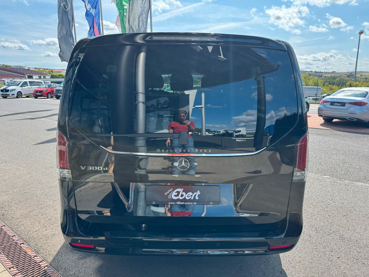 Mercedes-Benz V 300 d AVANTGARDE Extralang 360Kamera Standheiz - 旅行车:图4 Mercedes-Benz V 300 d AVANTGARDE Extralang 360Kamera Standheiz - 旅行车:图4