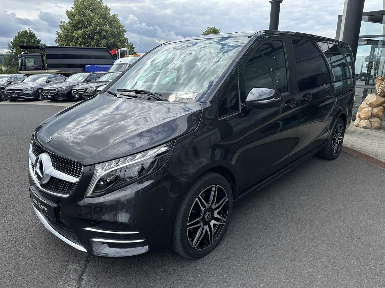 Mercedes-Benz V 300 d EDITION AMG AHK Tisch Leder ILS 7Sitze - 旅行车:图3 Mercedes-Benz V 300 d EDITION AMG AHK Tisch Leder ILS 7Sitze - 旅行车:图3