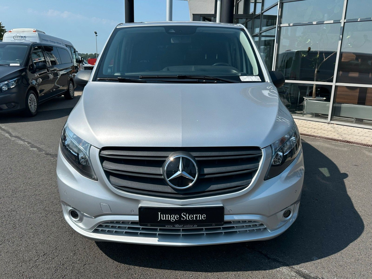Mercedes-Benz Vito 114 CDI Mixto Regal AHK Klima PARKTRONIC - 紧凑型面包车:图2 Mercedes-Benz Vito 114 CDI Mixto Regal AHK Klima PARKTRONIC - 紧凑型面包车:图2