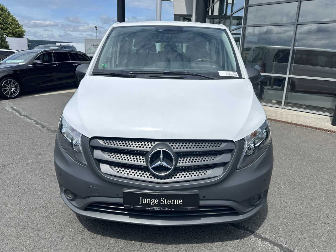 Mercedes-Benz Vito 114 CDI Tourer 9G Klima Audio40 Extralang - 小型客车:图2 Mercedes-Benz Vito 114 CDI Tourer 9G Klima Audio40 Extralang - 小型客车:图2