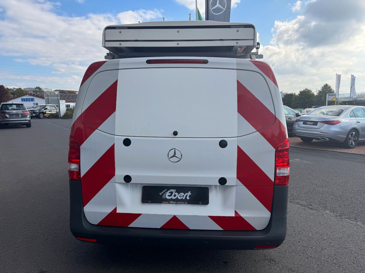 Mercedes-Benz Vito 114 CDI Tourer Begleitfahrzeug BF3+ / WVZ - 小型客车:图5 Mercedes-Benz Vito 114 CDI Tourer Begleitfahrzeug BF3+ / WVZ - 小型客车:图5