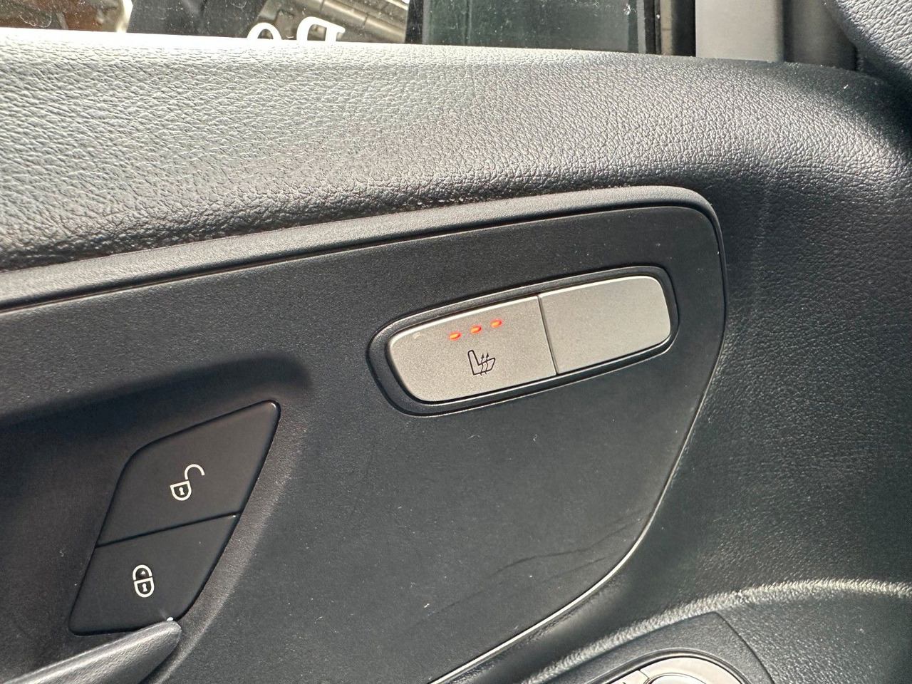 紧凑型面包车 Mercedes-Benz Vito 116 CDI Extralang Klima Kamera SHZ：图20