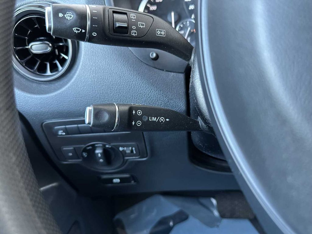 小型巴士, 小型客车 Mercedes-Benz Vito 116 CDI Mixto 9G Klima Kamera SHZ Audio40：图14